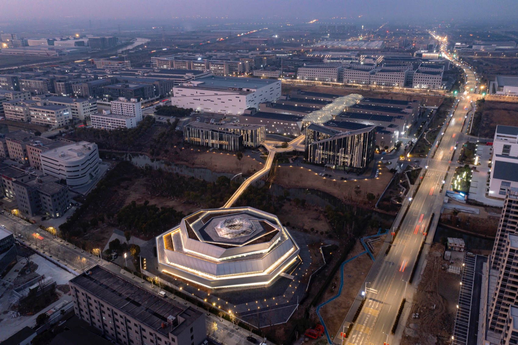 友邦总部园区丨中国嘉兴丨阔合CROX,温州设计集团等多家公司-21