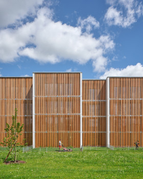 Zdar Wooden Housing / Kuba & Pilar architekti