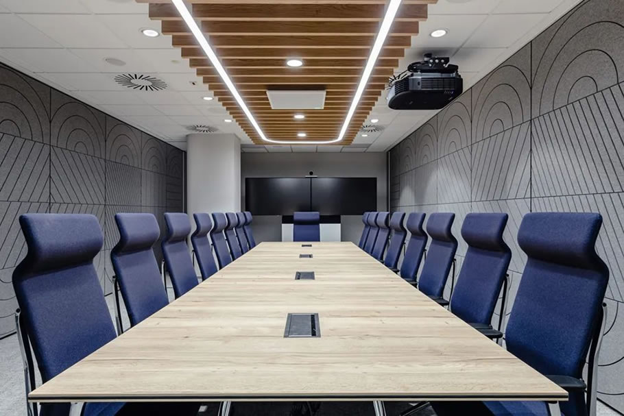 爱尔康 Alcon 波兰全球服务中心办公设计丨波兰华沙丨Colliers Define-33