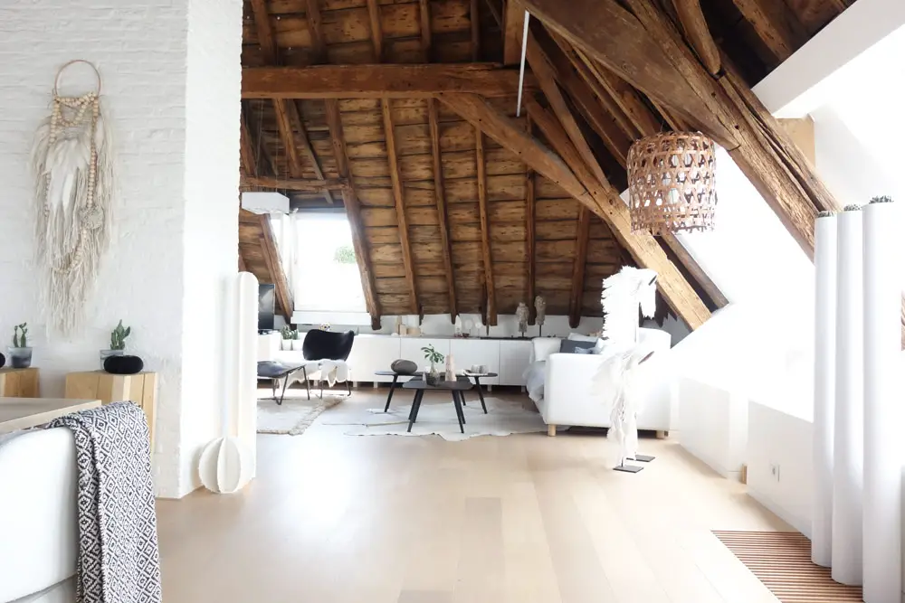比利时 230㎡时尚波西米亚风屋顶阁楼设计-14