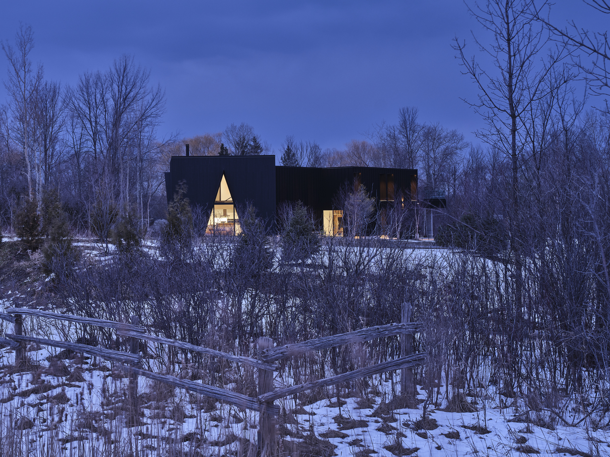 猫科滑雪小屋丨加拿大丨Atelier RZLBD-0