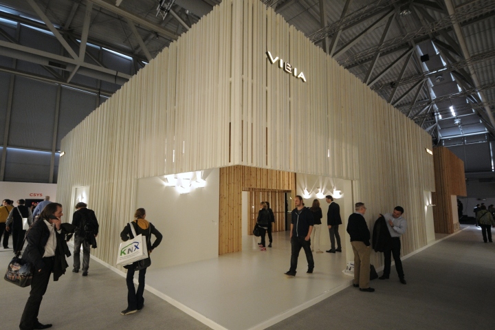 VIBIA 弗兰克福 2014 灯光展室内设计-2