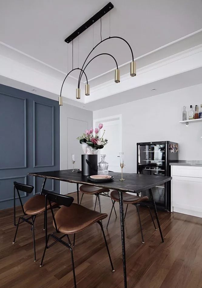 撞色空间 | 个性张扬的家居设计-13