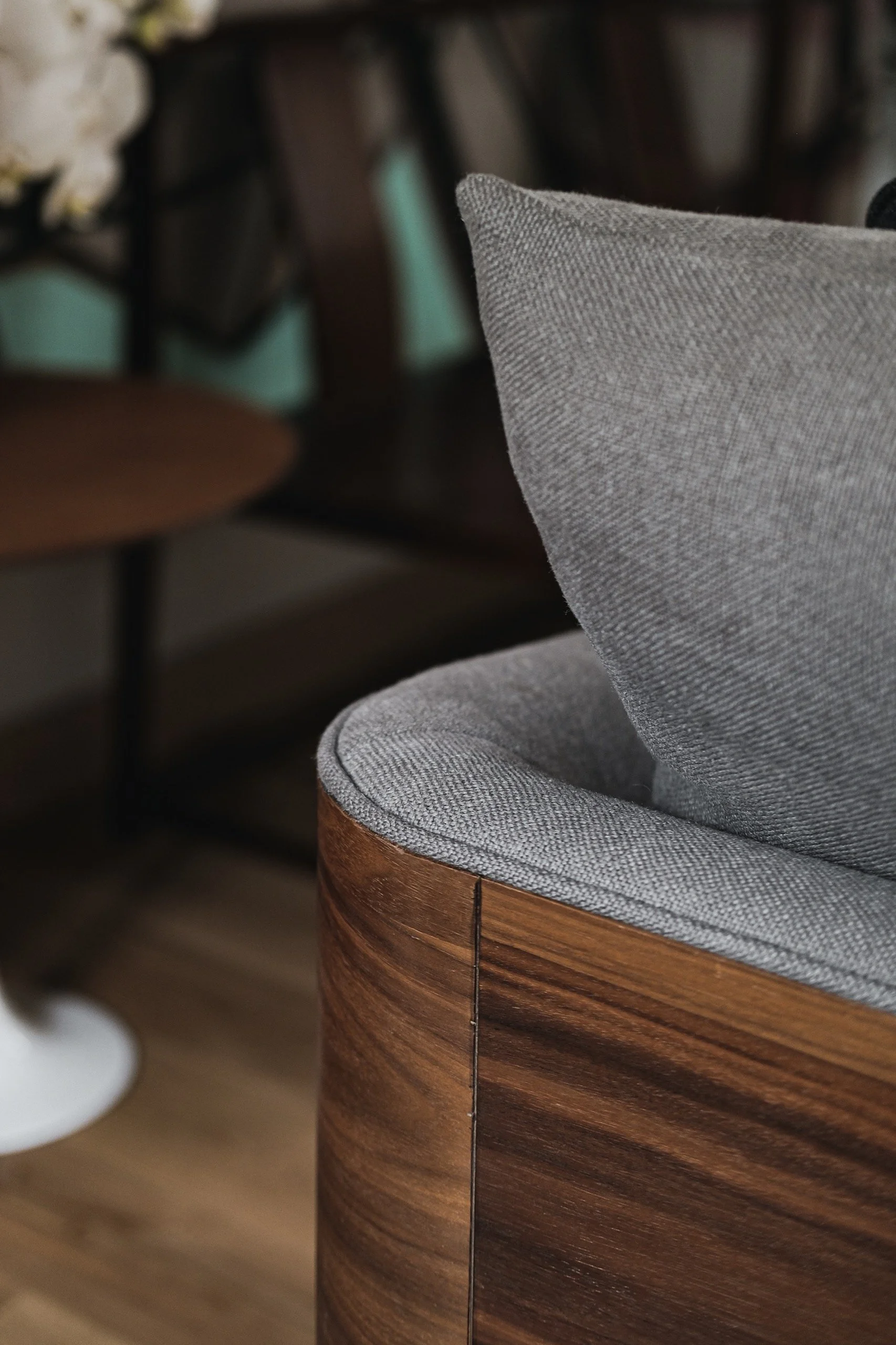 马拉内尔股份公司（注：SH常见于瑞士等国家表示股份公司Societas Helvetica ，这里根据常见含义假设Maranel为公司名称进行翻译，若Maranel有特定所指译法可能不同） 丨中国上海-19