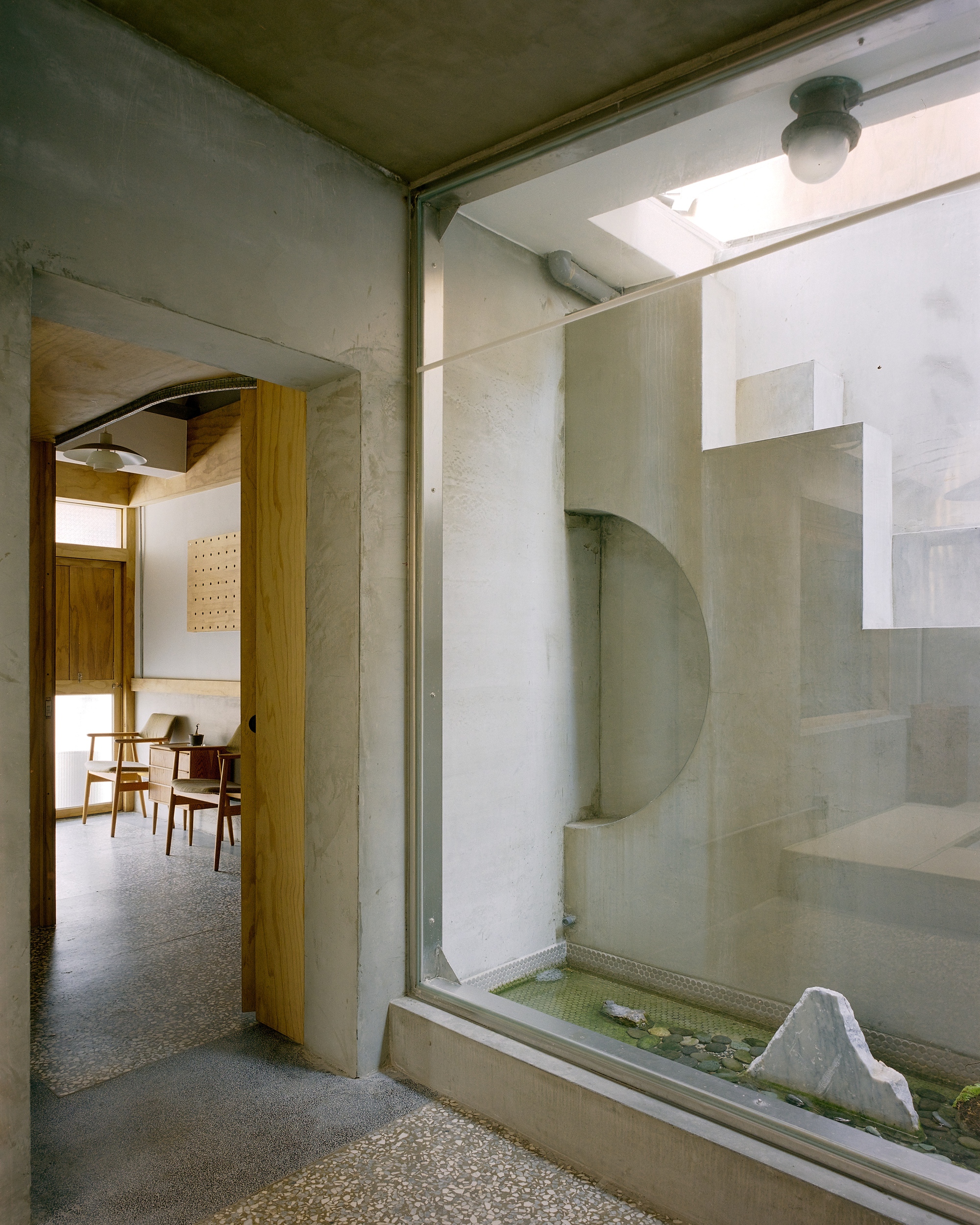 Half Day House / Cabinet YFY-34