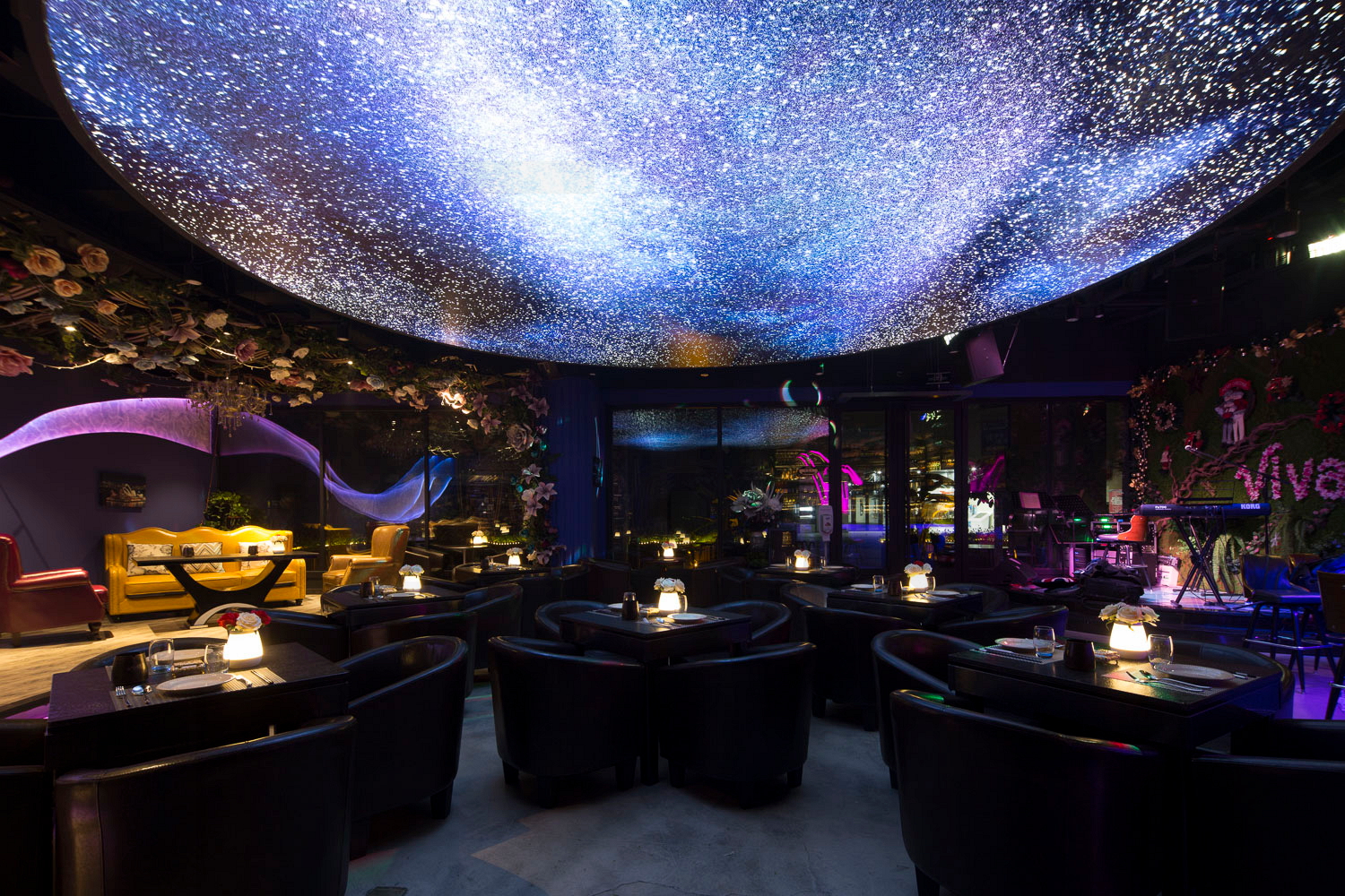 太原斑斓空间打造浪漫轻奢星空酒吧-2