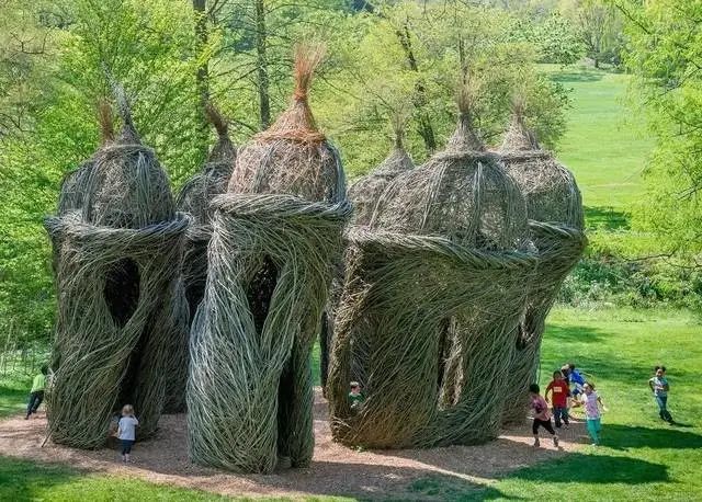 森林幻想家 | Patrick Dougherty 的树枝艺术-17