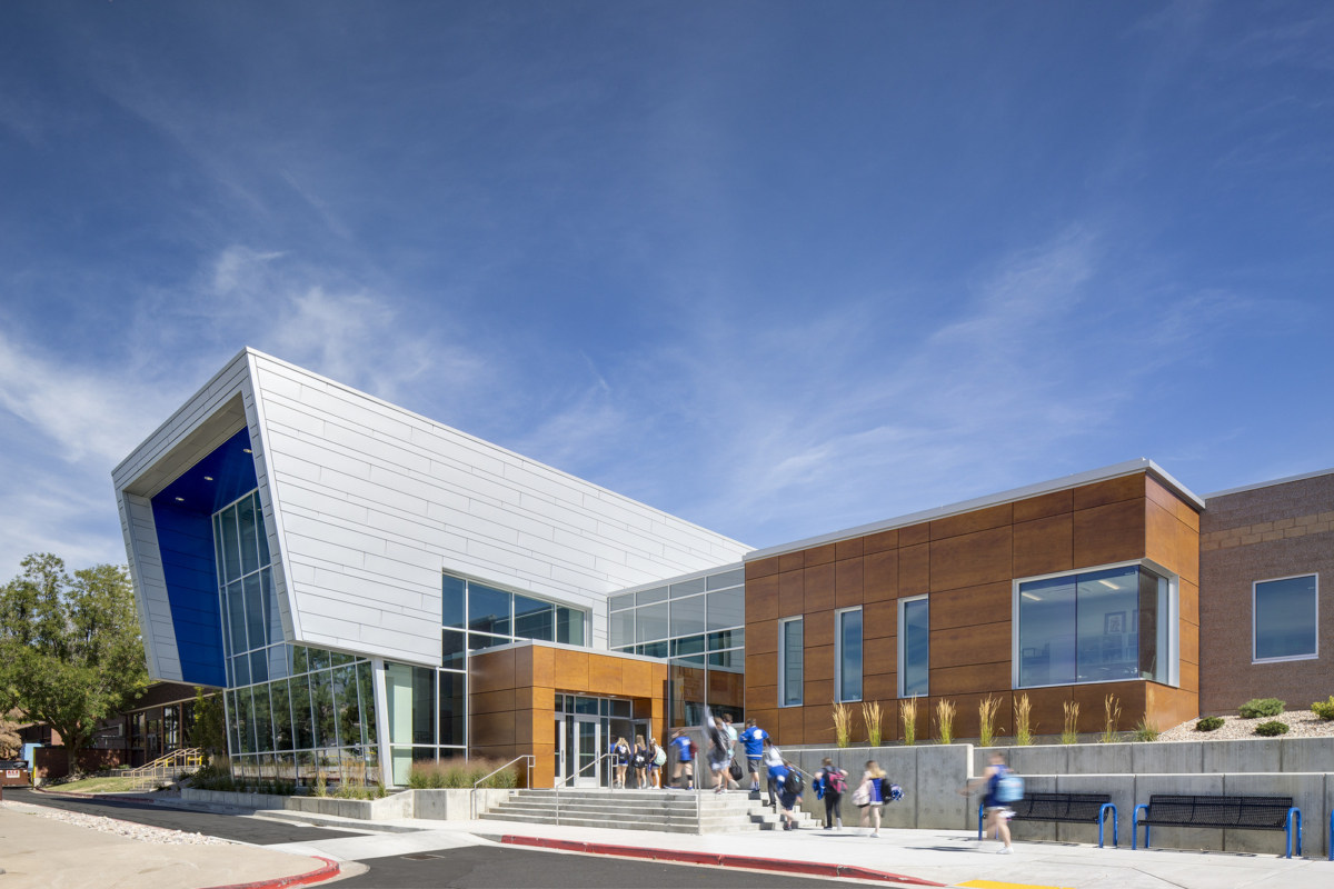 Mueller Park Junior High School 翻新升级，打造现代学习空间-6