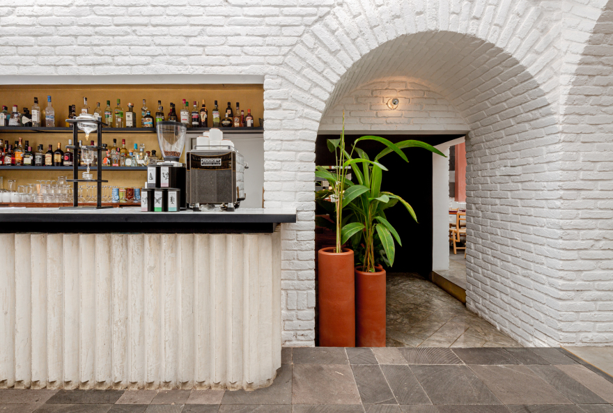 Mexican Restaurant Masaryk / Vrtical-13