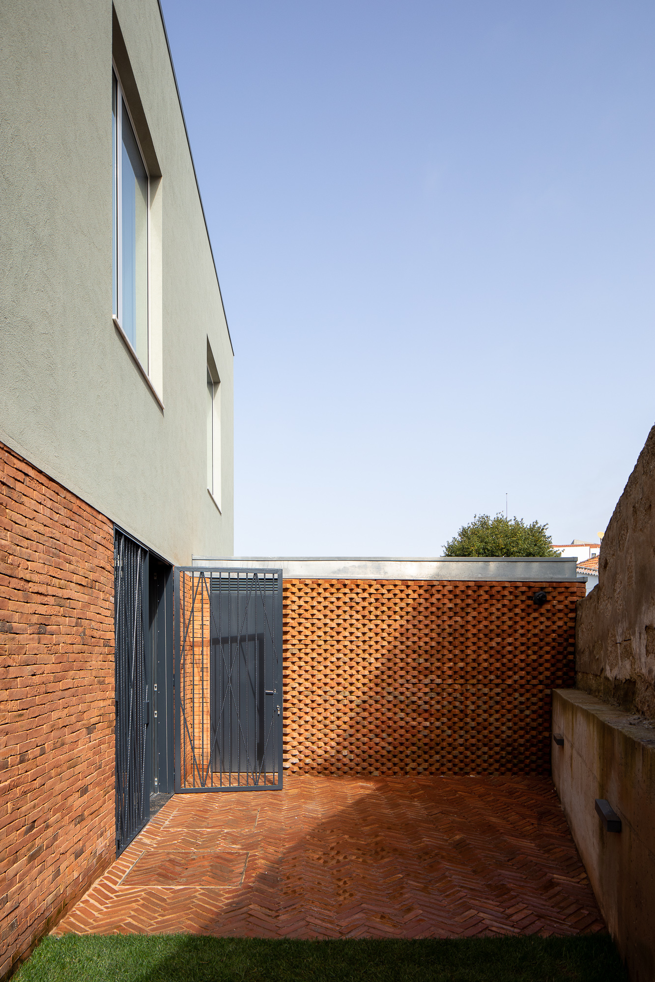 内沃吉尔德宅邸丨葡萄牙波尔图丨Anarchlab,Architecture Laboratory-23