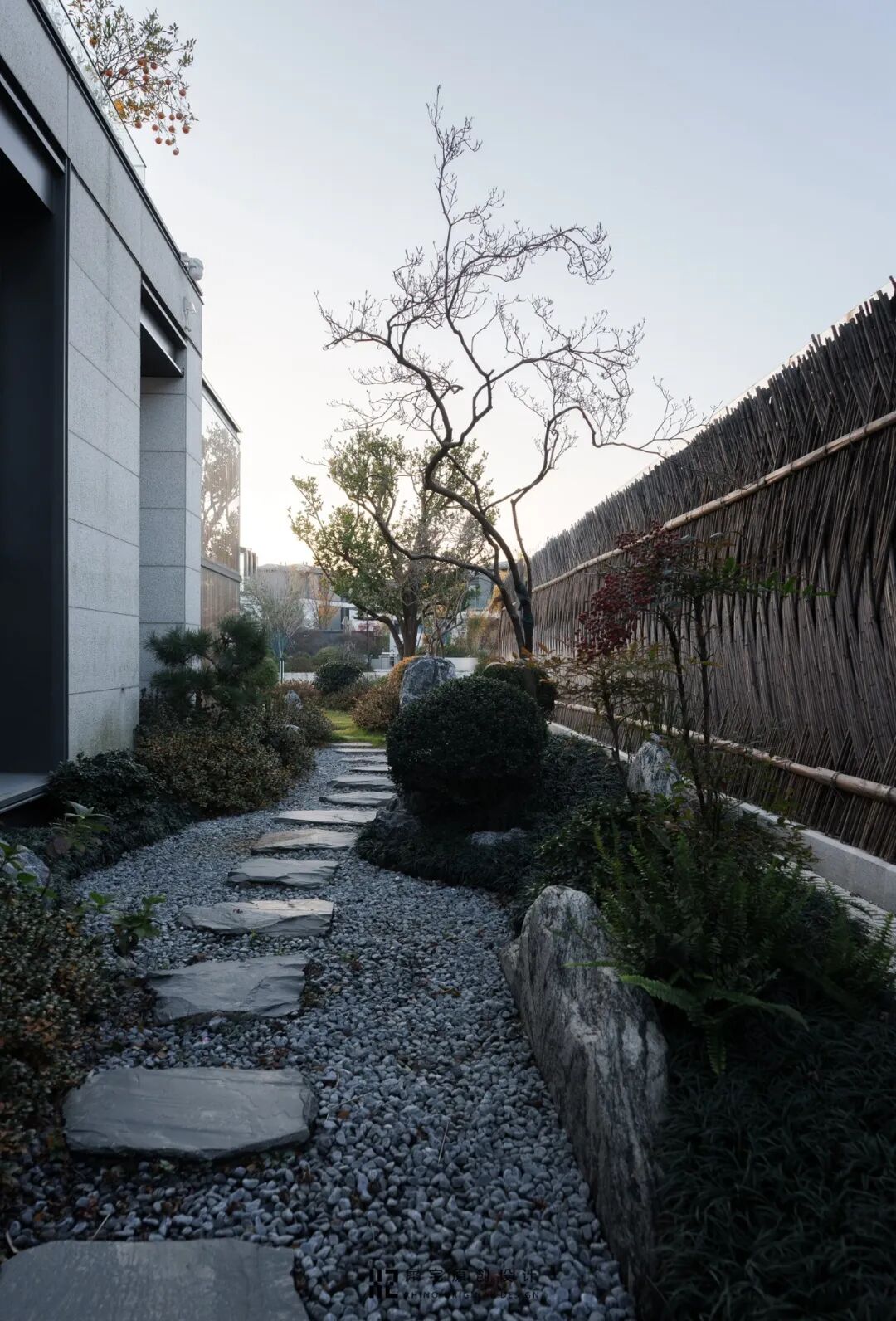 天井重构+楼梯移位，装下三代人的理想生活-106