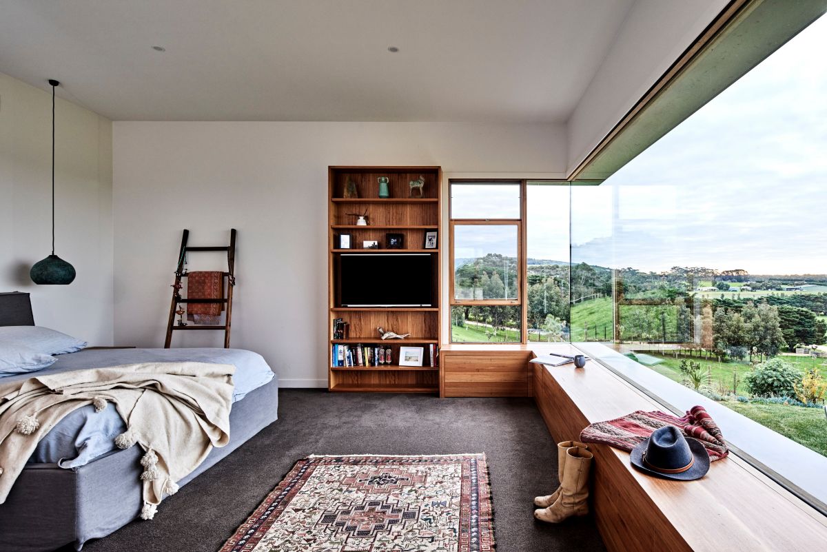 20 Beautiful Examples Of How A Master Bedroom Should Look Like-19