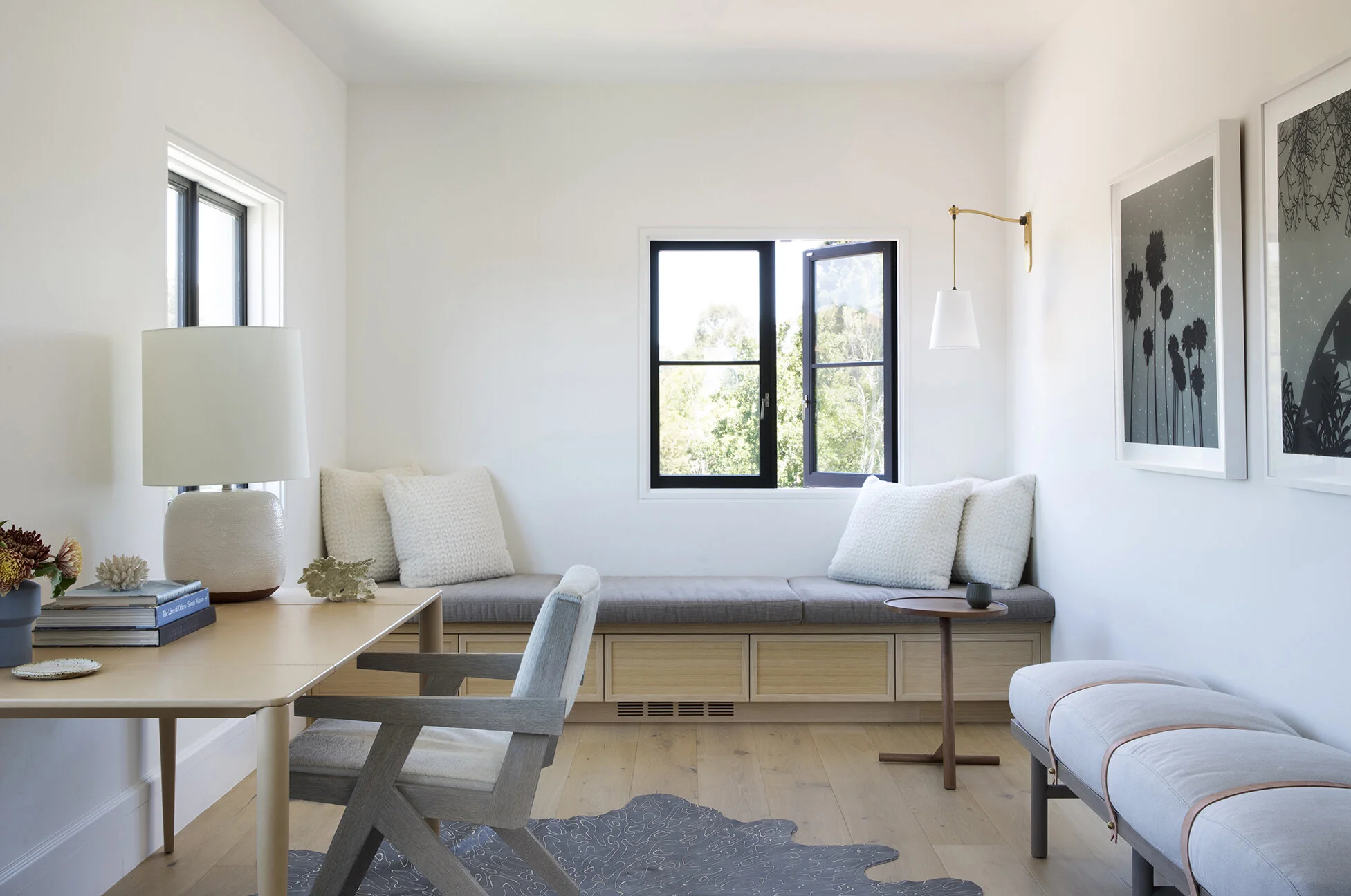 拉斐特·安·洛恩加特室内设计公司

注：Interiors常见用于室内设计、室内装饰等业务相关公司名称中，这里结合语境翻译为室内设计公司 若实际情况并非如此，可根据具体背景调整 丨美国-45