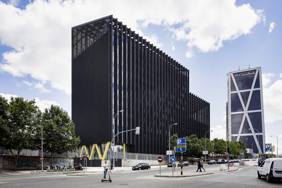 马德里地铁交通综合体 | 可持续建筑与城市环境的完美融合-68