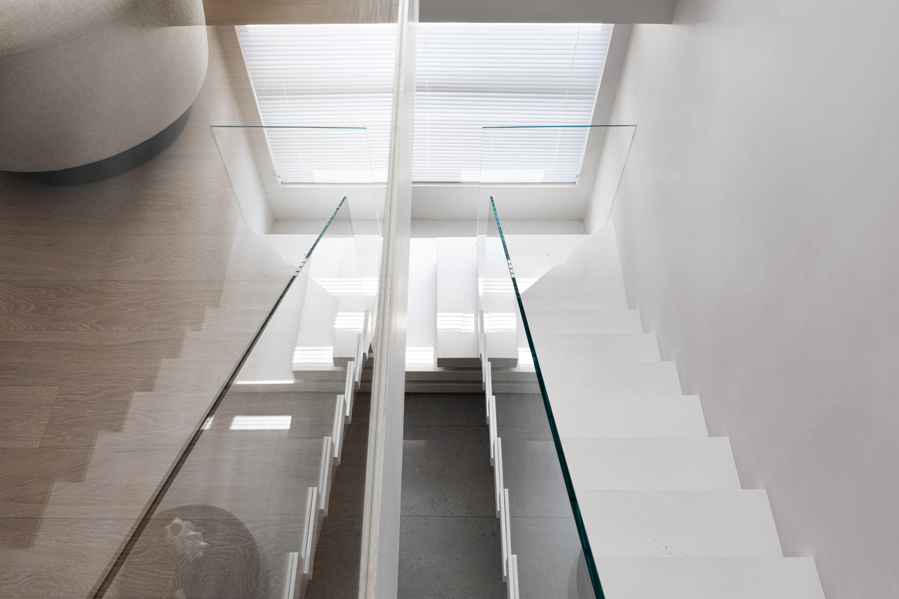 现代简约别墅设计-43