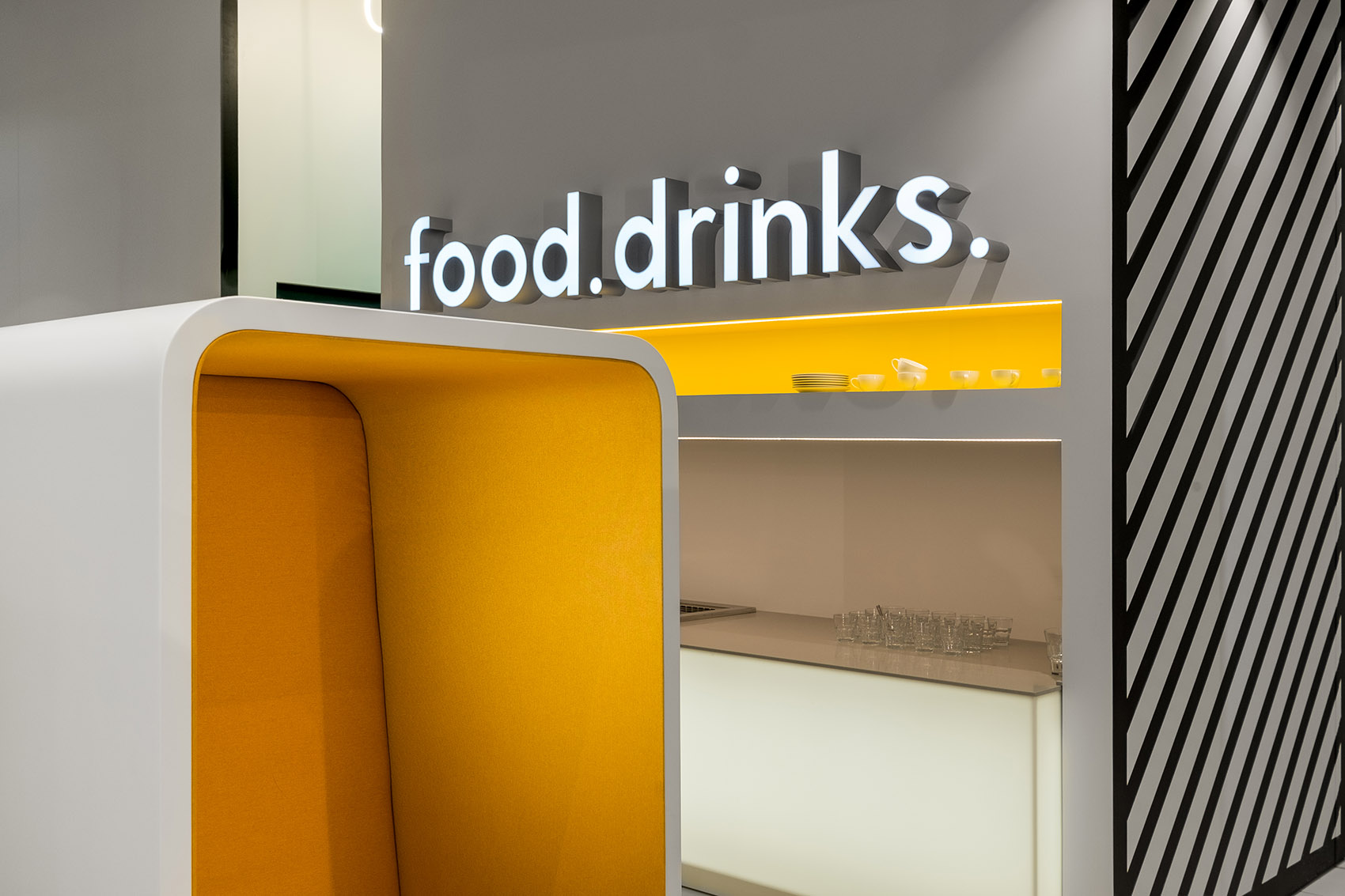 Nizhny Novgorod机场候机室,俄罗斯 / Nefa Architects-47