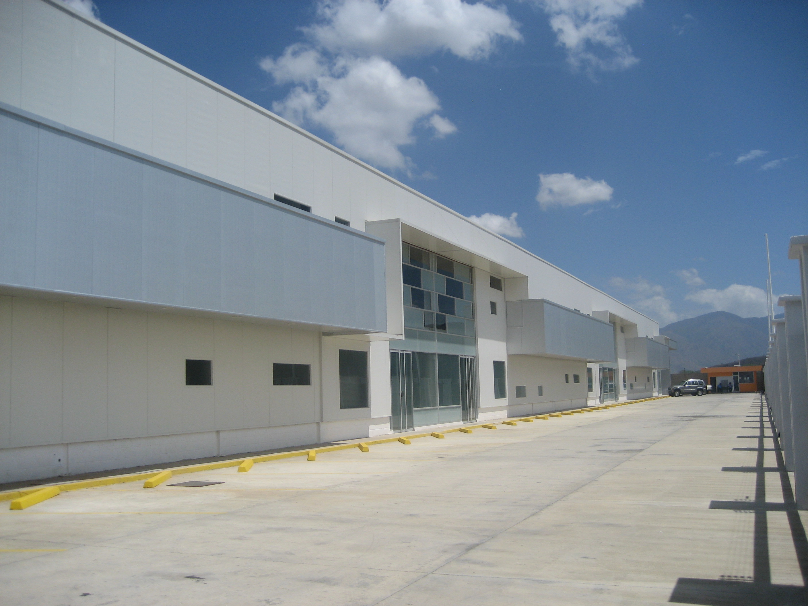 2008 年工业中心 Trenex 室内设计解读-5