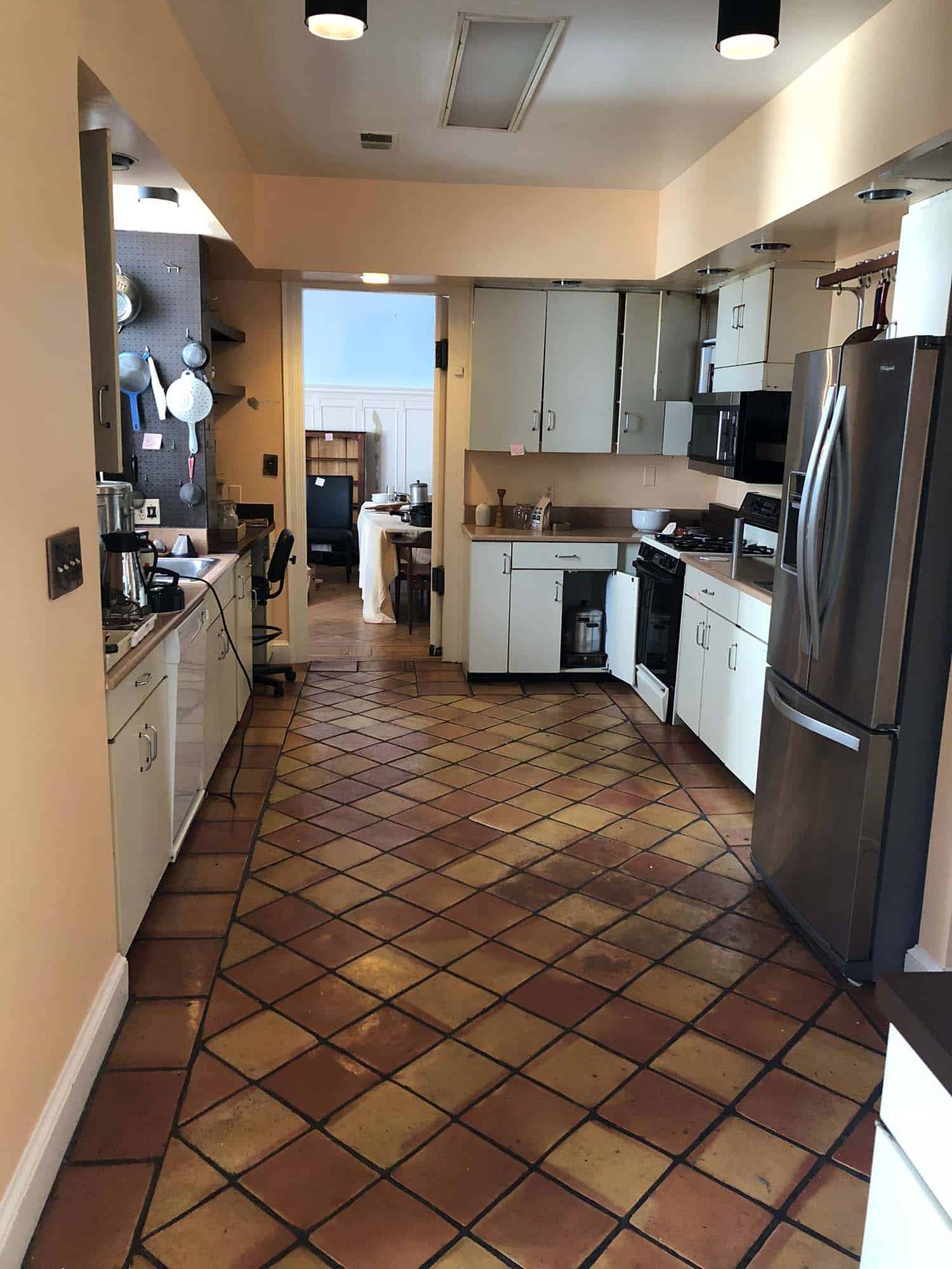 A modern renovation of a townhouse for empty nesters in Washington, DC-30