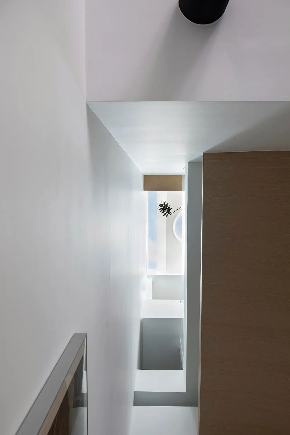 在家拥有一座迷你美术馆丨中国东莞-53