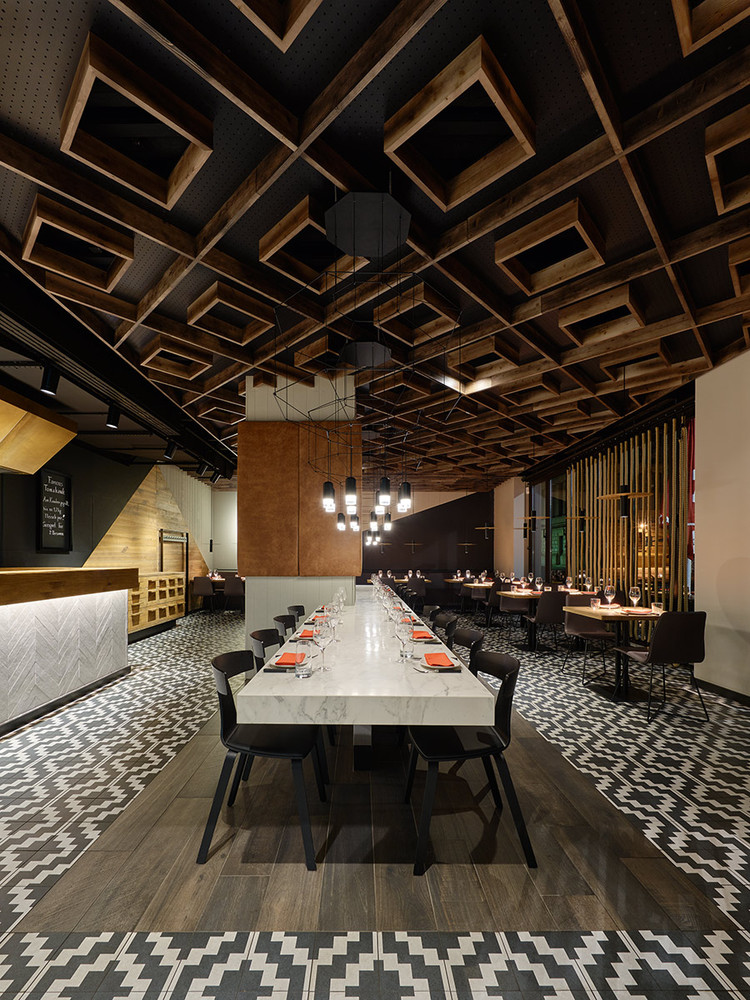 德国 Maredo 旗舰店内部概念设计，展现南美高乔文化-25