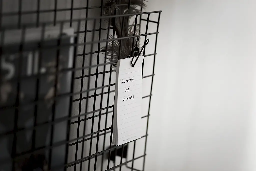 北欧小户型的灰色魅力-4