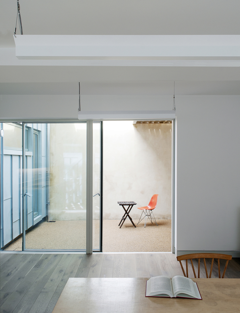 伦敦老屋变现代公寓的绿色翻新-22