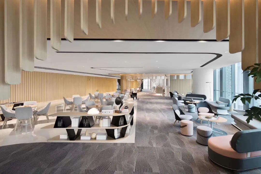 科技感与人性化共融的商汤科技办公空间-8