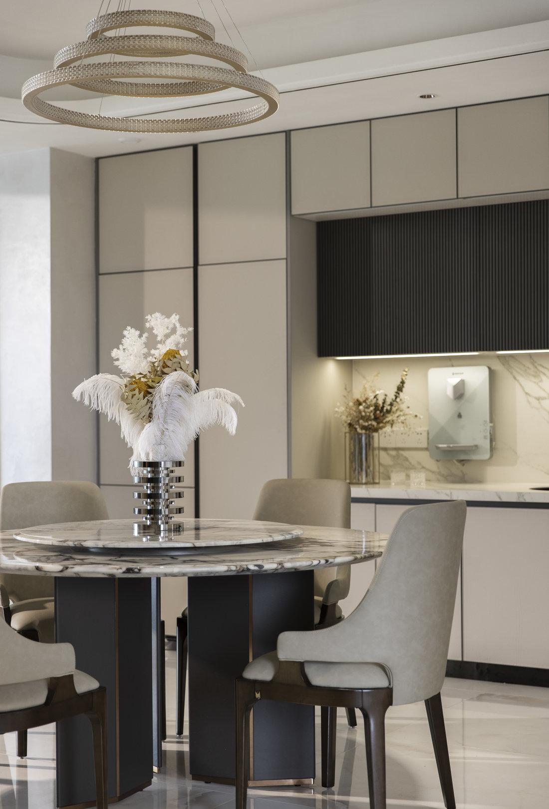 光影魔术师 · 打造温馨家居的现代设计-31