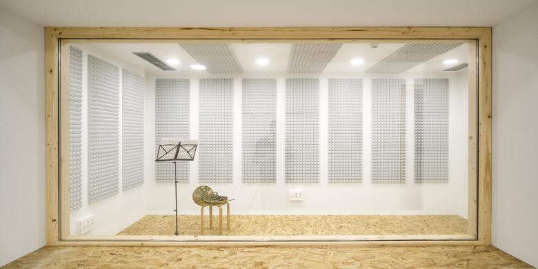 Meritxell Inaraja i Genís丨"La Nau" Industrial Building Renovation for Cultural Equipment丨Spain-36