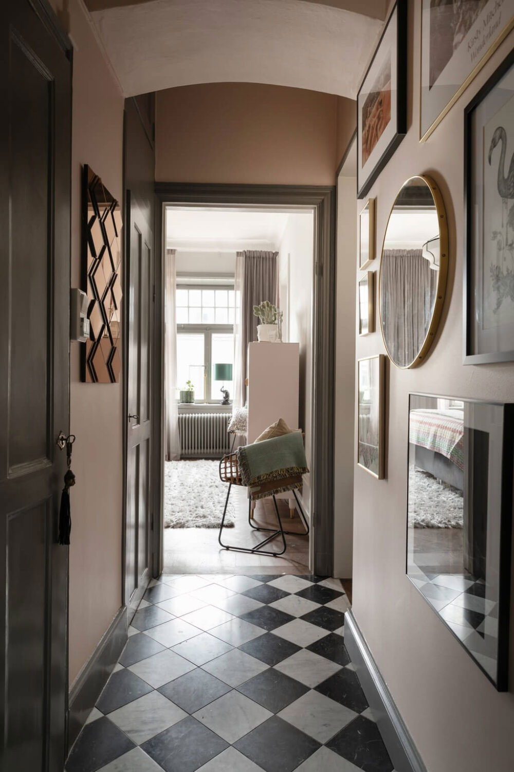 瑞典斯德哥尔摩公寓 | 经典与现代的完美融合-19