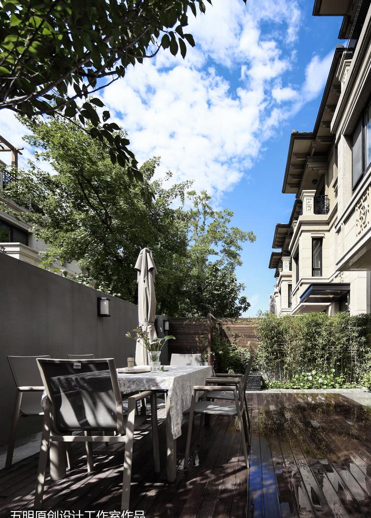 五明设计丨别墅时光 | 温暖明亮的光影空间-20