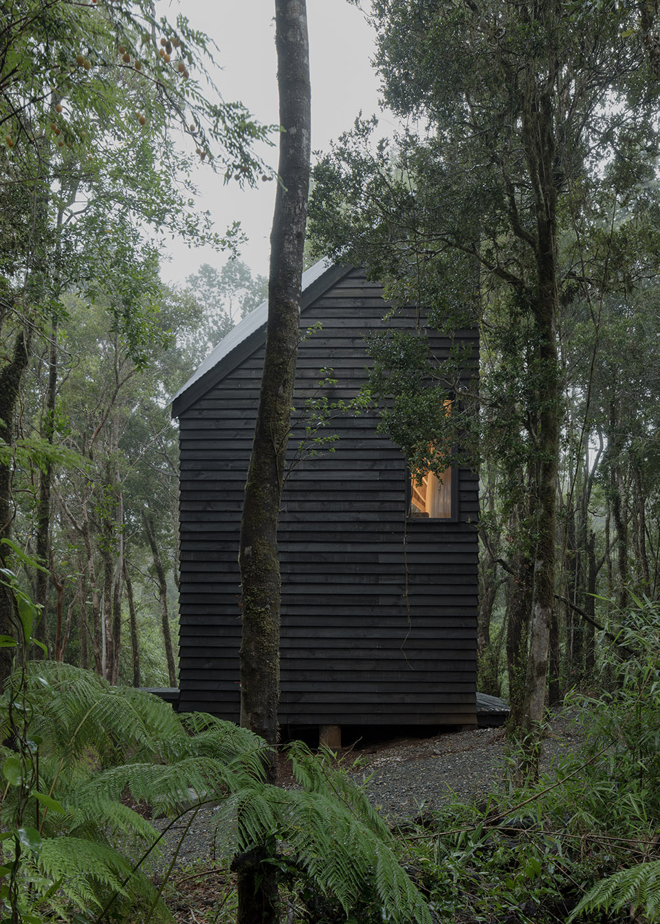 Calfuco小屋丨智利丨Tomas de Iruarrizaga-40