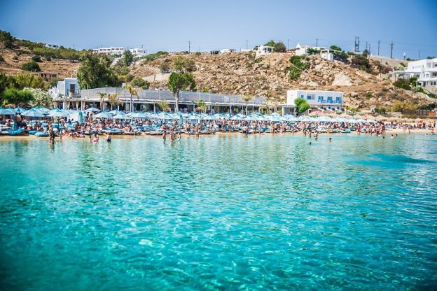 Nammos Mykonos私人海滩重新设计丨希腊丨伦敦Seora设计工作室-1