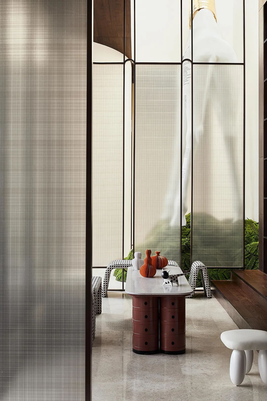 中南置地临沂林樾展示中心 | 原始美感的空间艺术-37