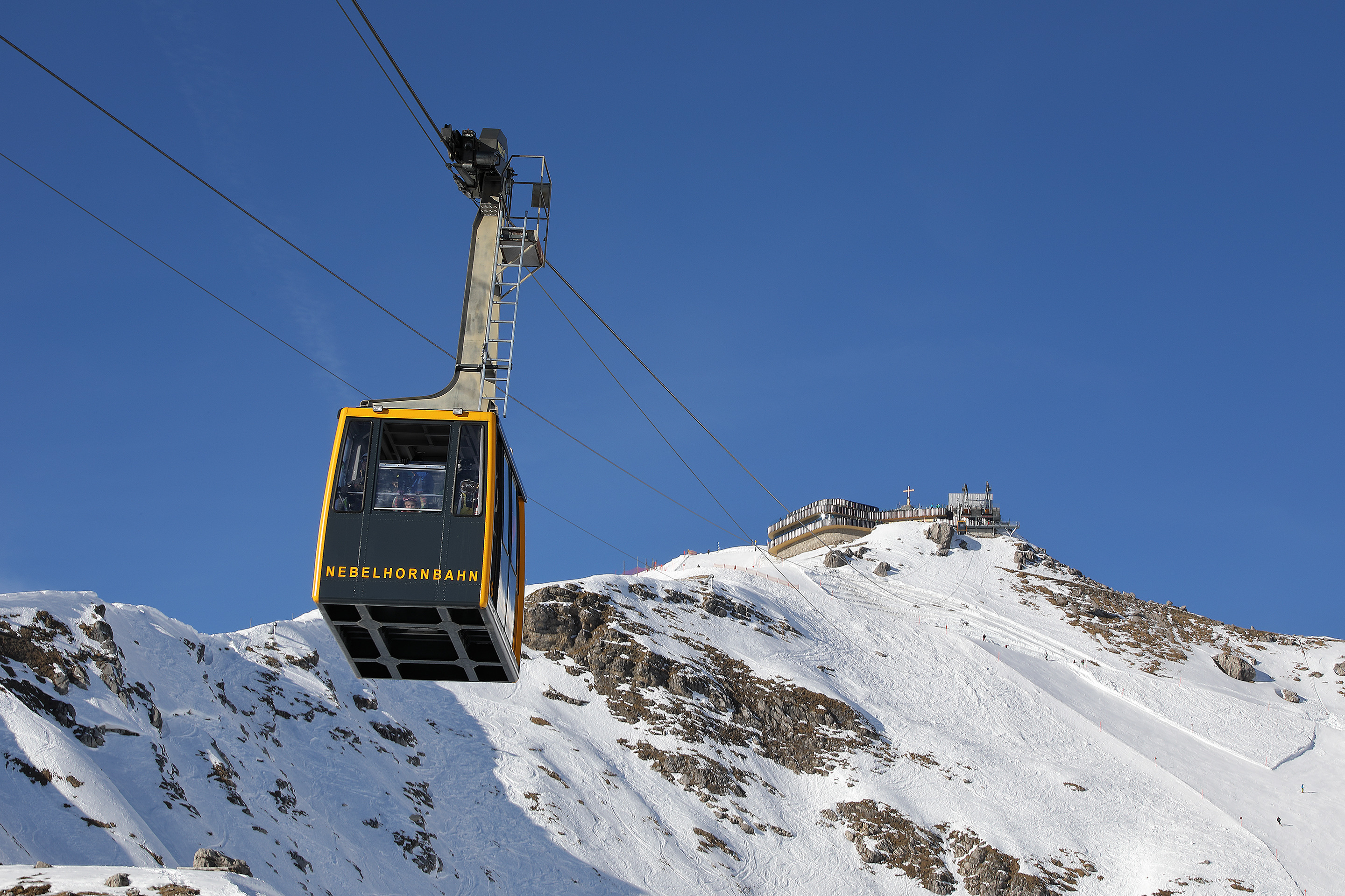 Nebelhorn 峰顶餐厅与缆车站翻新设计-16