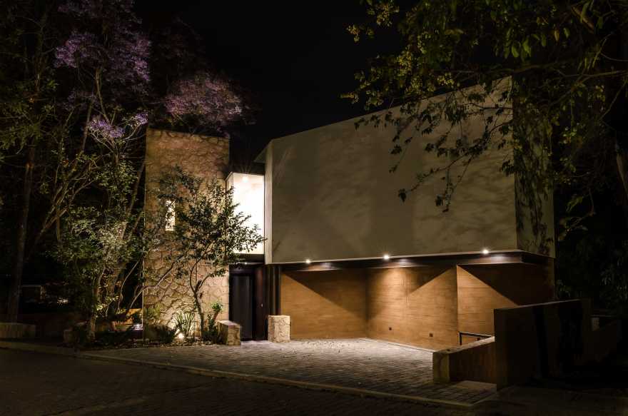 卡萨基埃塔 12 号住宅 | 自然与设计的和谐交融-20