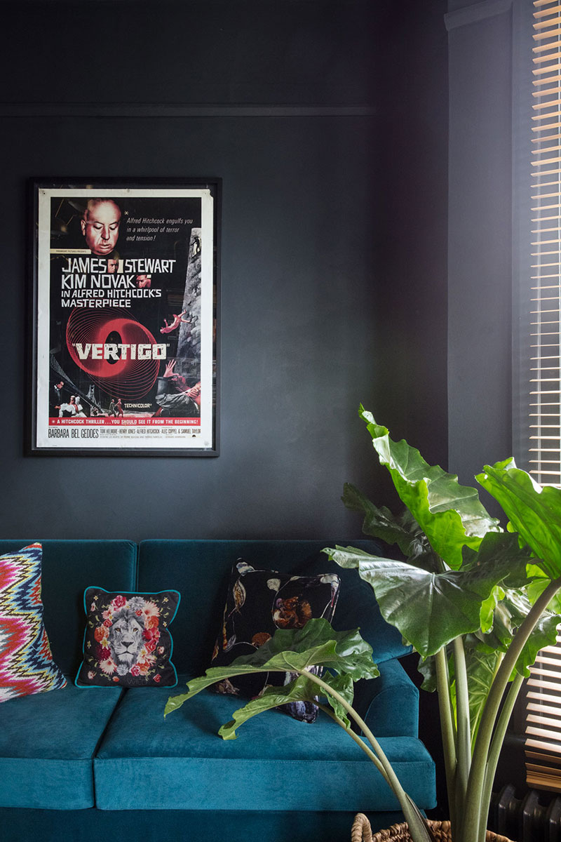 伦敦工业风维多利亚式联排别墅 | 黑色墙壁的现代演绎-4