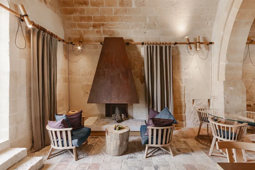 意大利古老城市中的现代早餐沙龙-24