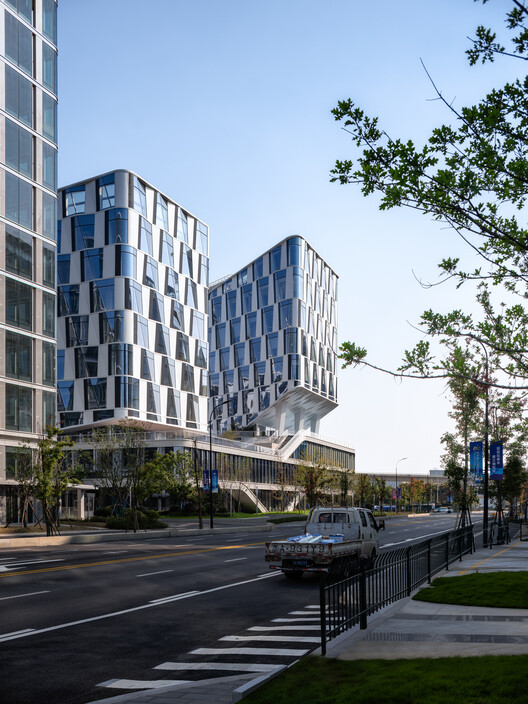 总部办公园区丨中国杭州丨零壹城市建筑-27