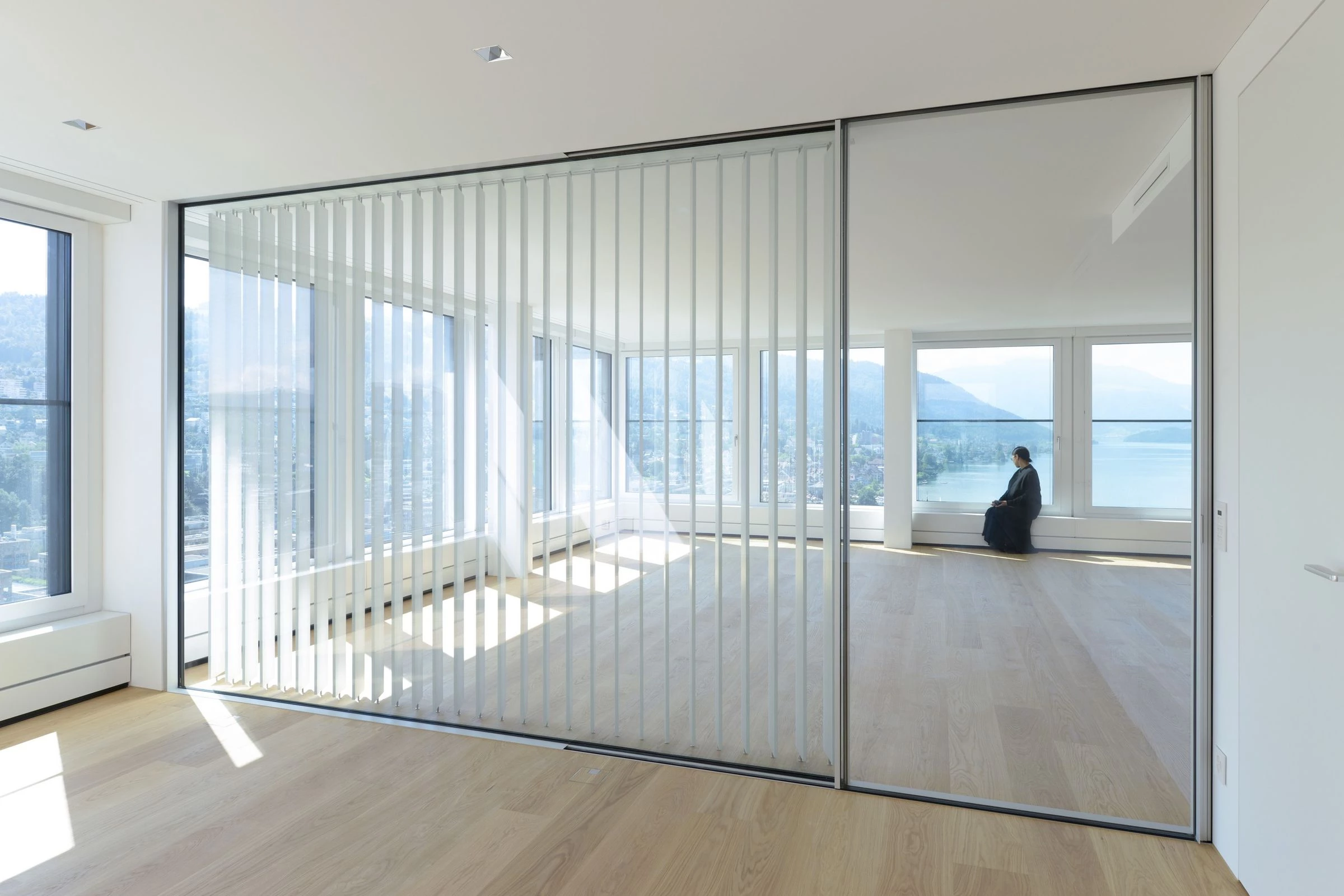 苏黎世住宅楼的开放式公寓设计-10