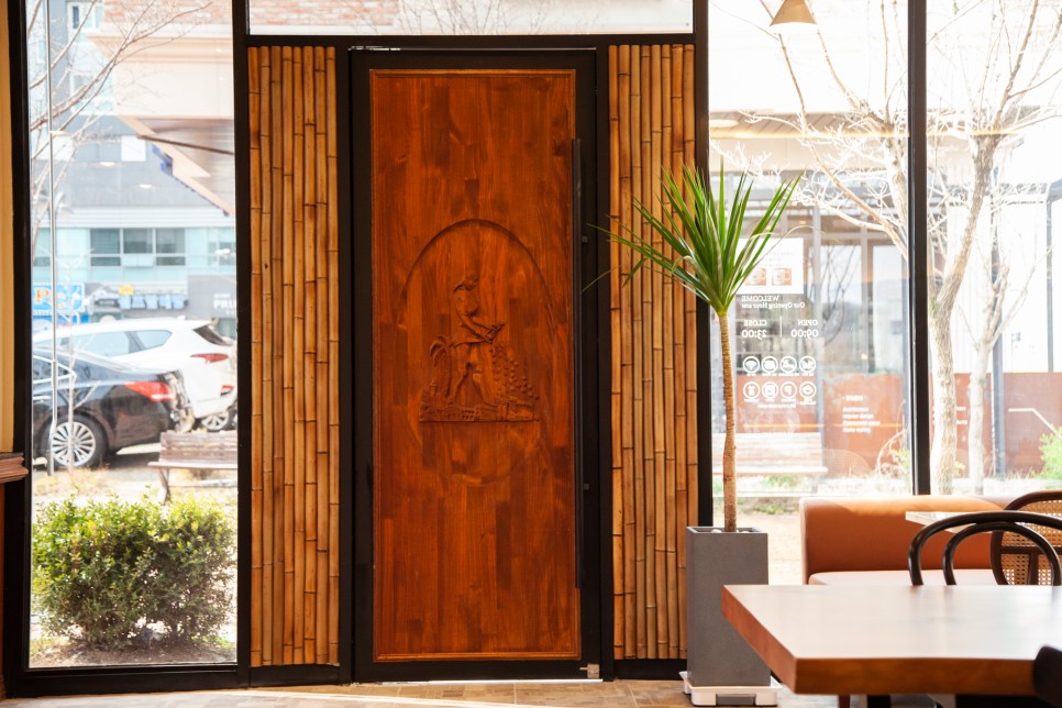 40 平现代艺术咖啡厅，诠释精致空间美学-16