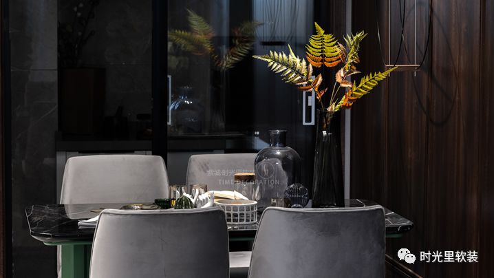 蜀南竹海映照下的现代雅居-38