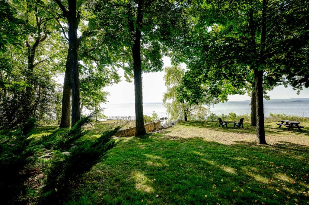 圣普拉西德劳伦琴地区温馨住宅丨Joli Joli Design-21