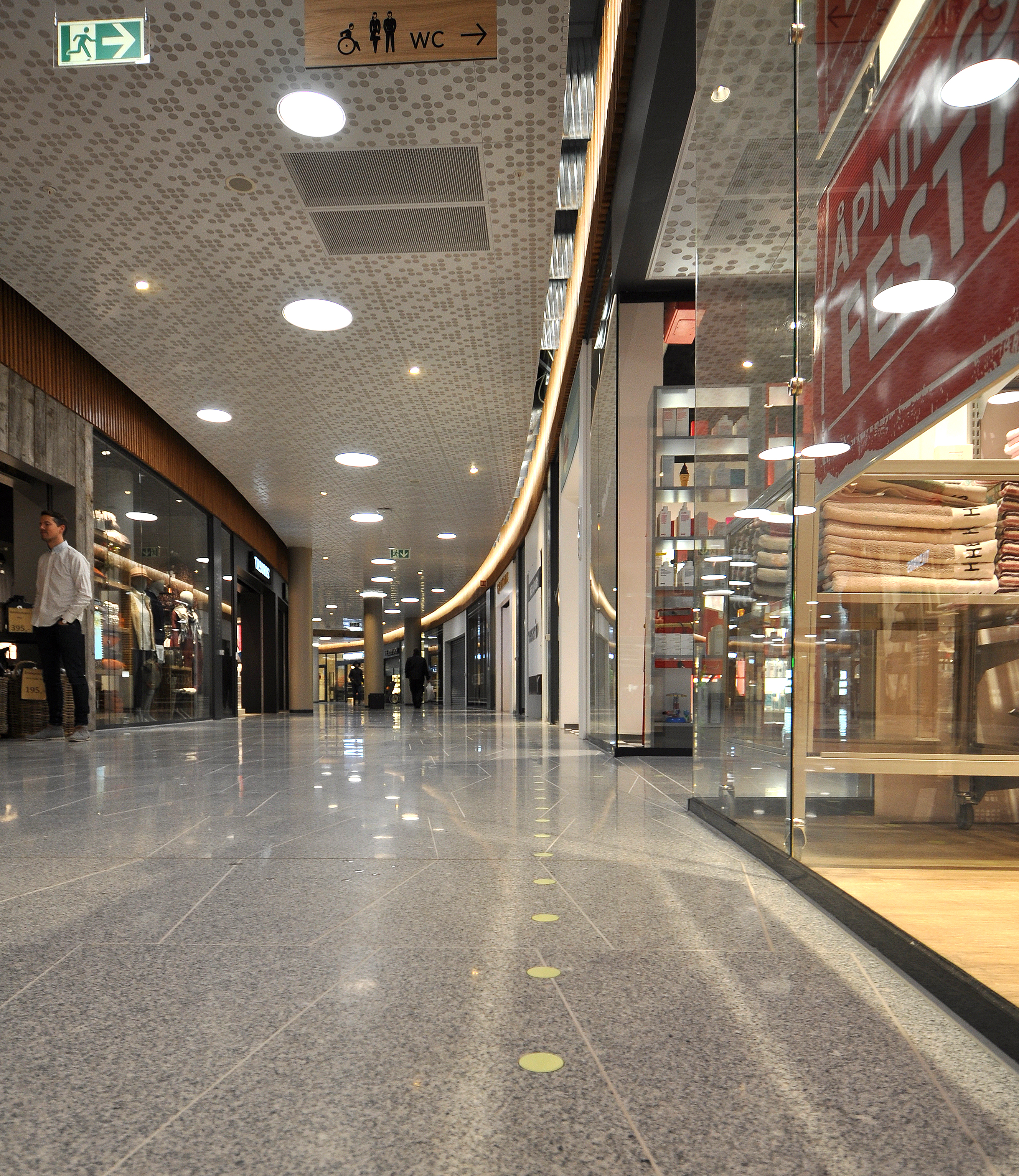 挪威 Fornebu S 环保购物住宅中心-31