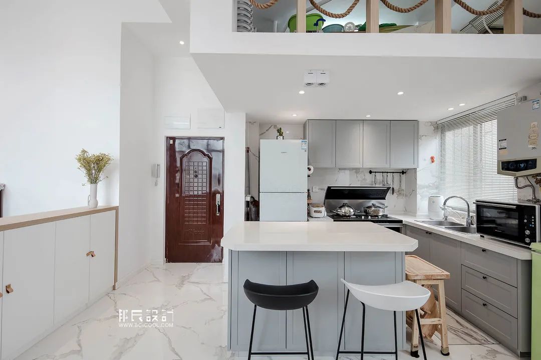 爆改二十年错层老房，暗双层变阳光三层，空间看起来大一倍-51