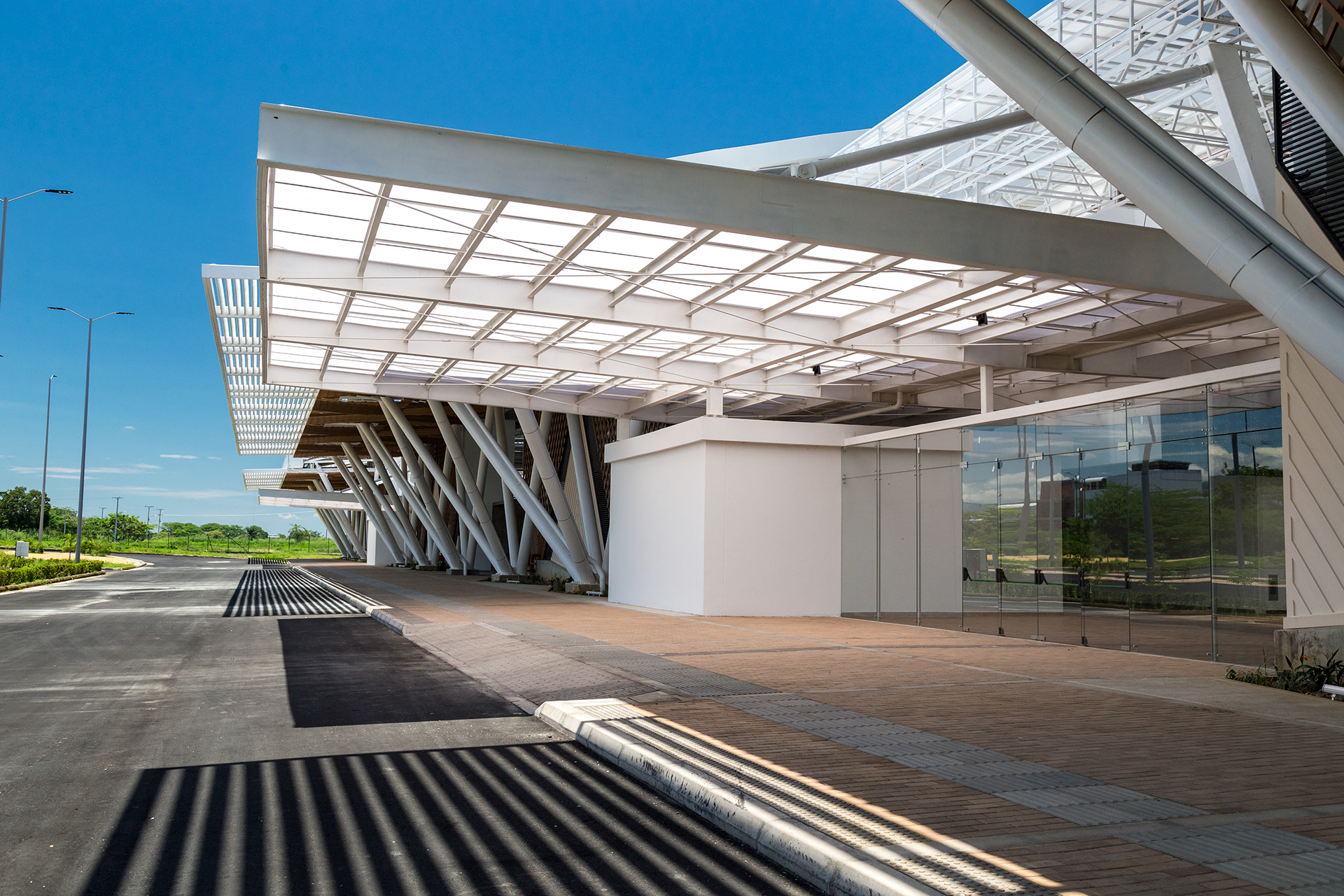 约帕尔的艾尔卡拉万机场，DDA-3