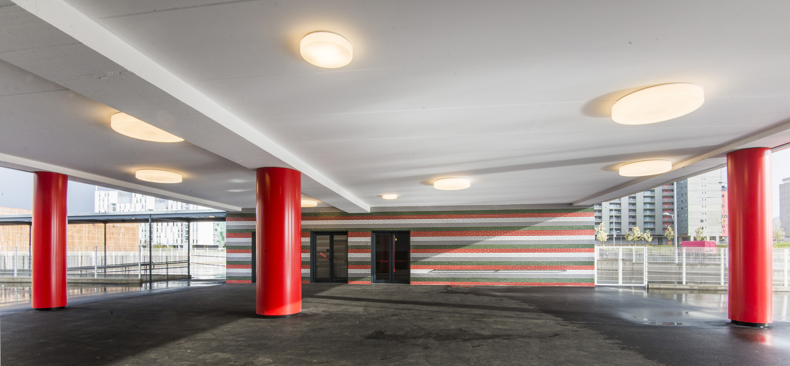 维托利亚校园建筑,室内设计注重用户适应性-67