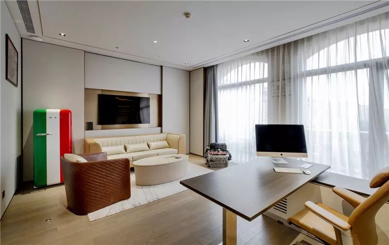 木石之盟——东方禅意与现代办公空间的完美融合-20