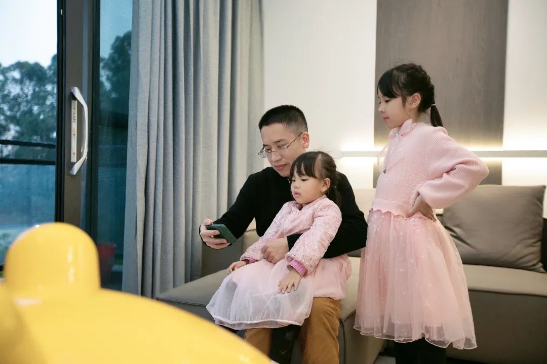 双姝并蒂 · 东莞清华居的温馨四口之家丨中国东莞丨DP设计-63