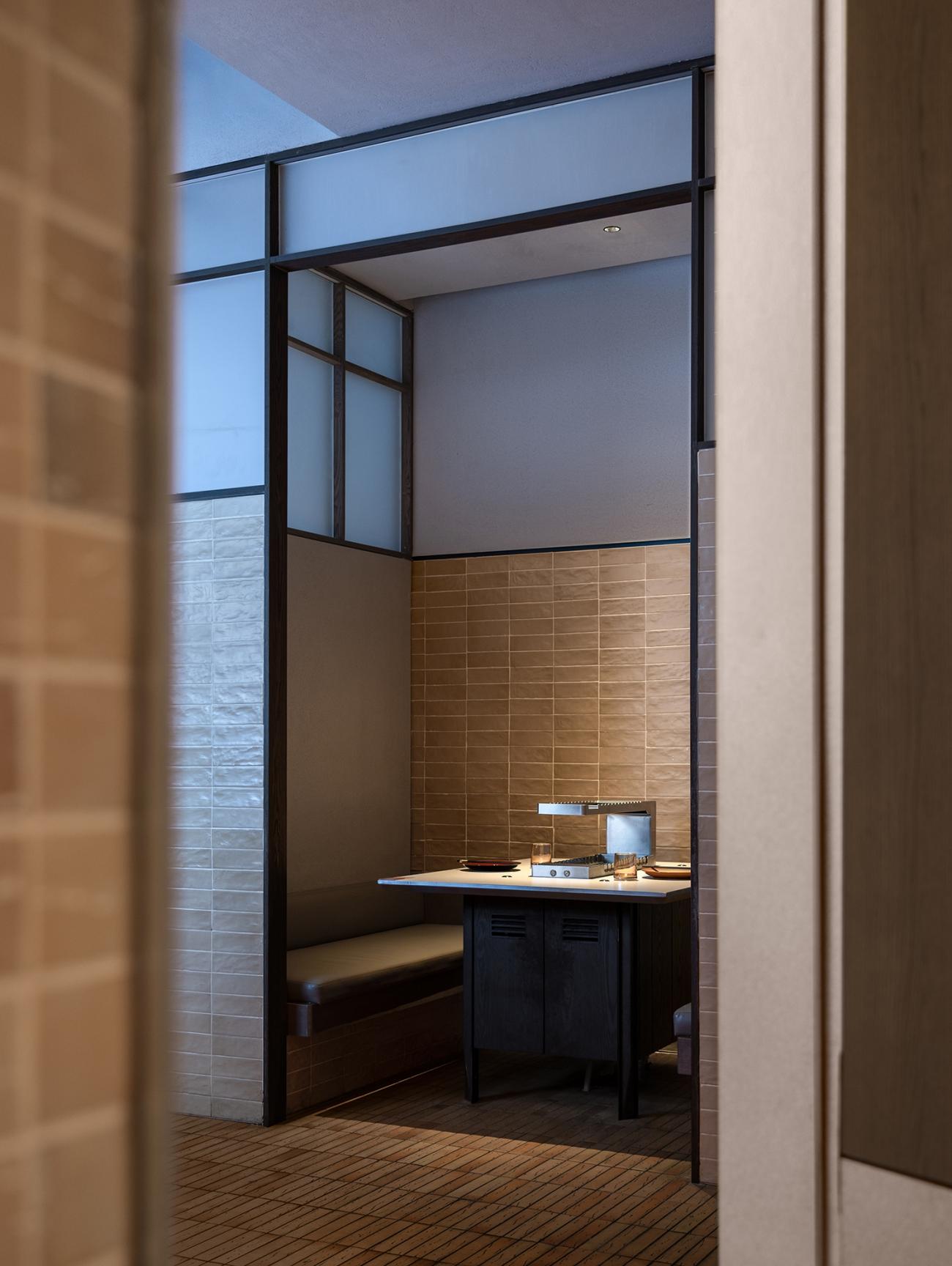 肉串汪上海外滩店丨中国上海丨IN.X屋里门外-31